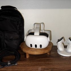 Meta Quest 3 – 128GB – Factory Reset – Accessory Bundle