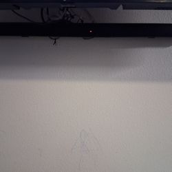 Insignia Soundbar And subwoofer