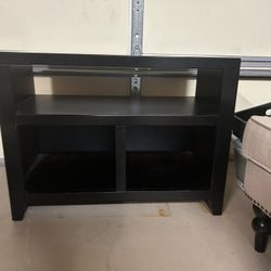  Entertainment Stand