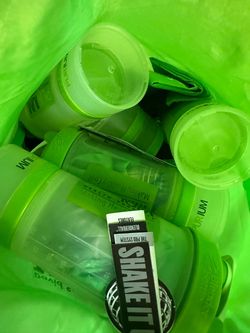 Shaker cups purium