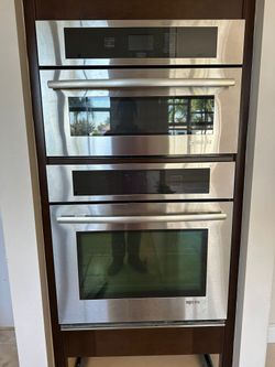 Jenn-Air Oven, Cooktop.microwave $1,100