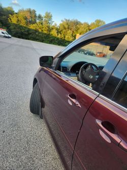 Clean 2009 Honda Burgandy Odyssey 171k miles 3.5L V6