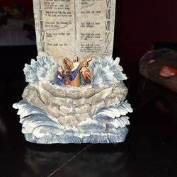 10 Commandments Water Feature