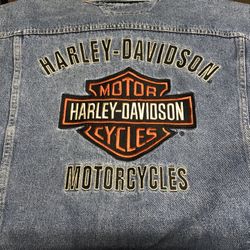Jean Jacket - Harley Davidson - Men’s  - XL - Excellent Condition - Ready to Wear