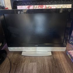 32” Vizio TV + ROKU 