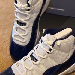 Deadstock AIR JORDAN 11 RETRO 'WIN LIKE '82' - size 11 US Men  $325 OBO