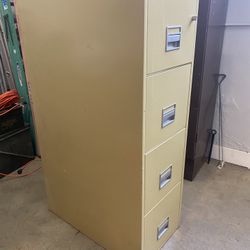 Schwab 4 Drawer Fireproof Filing Safe