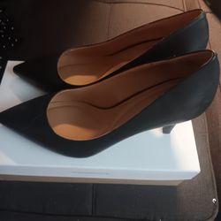 Jessica Simpson Black Nettles Pumps- NEW with box!