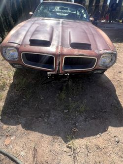 1979 Pontiac Firebird Formula engine 350 sbc four bolt main high flow flow heads Carb Cheater Edelbrock carburetor 600 350 transmission with shift