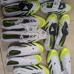 Soccer cleats