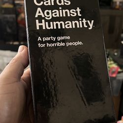 CARDS AGAINST HUMANITY GAME
