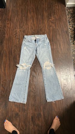 Abercrombie & Fitch Light Wash Distressed Flare Jeans like new