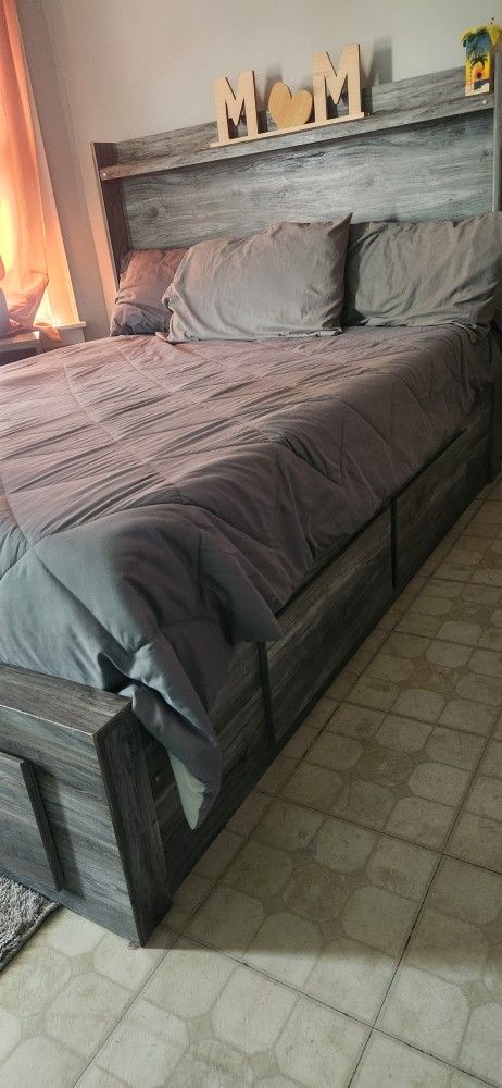 Bedroom Set