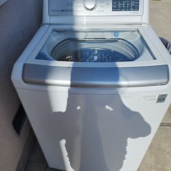 LG Washer & Gas Dryer 