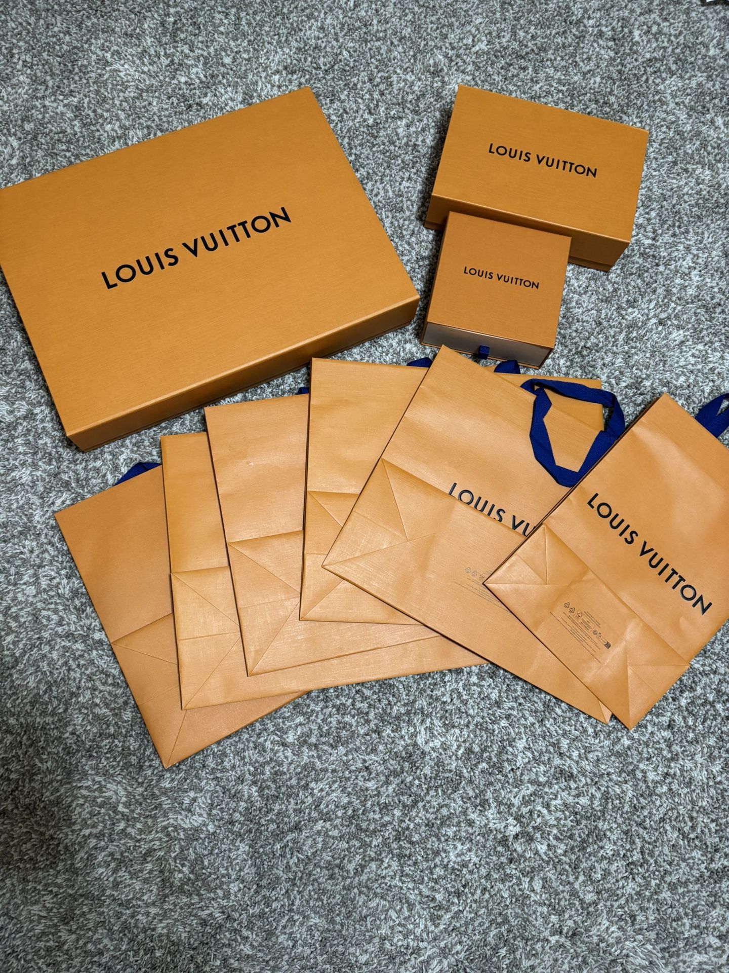 π―% Authentic Louis Vuitton Boxes And Shopping Bags