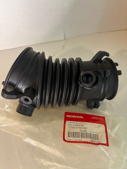 Genuine OEM Honda Air Intake Hose Tube 17226-51B-H00 Fits 2016-2022 HR-V 1.8L