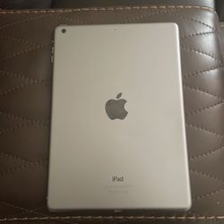 iPad Air Silver + Cover