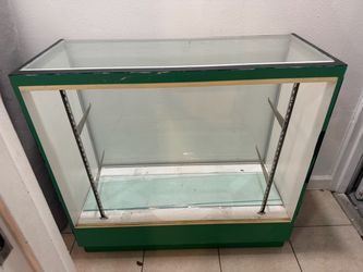 Display case