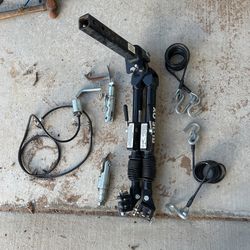 Blue Ox Tow Bar. Barely Used.