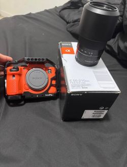 SONY ALPHA 7III (LIKE NEW)