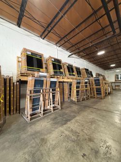 Impact Windows and Doors | Ventanas y Puertas de Impacto