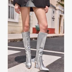 New Knee high boots, size 7