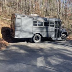 cummins powered ford short bus 