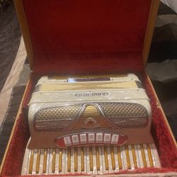 Accordian