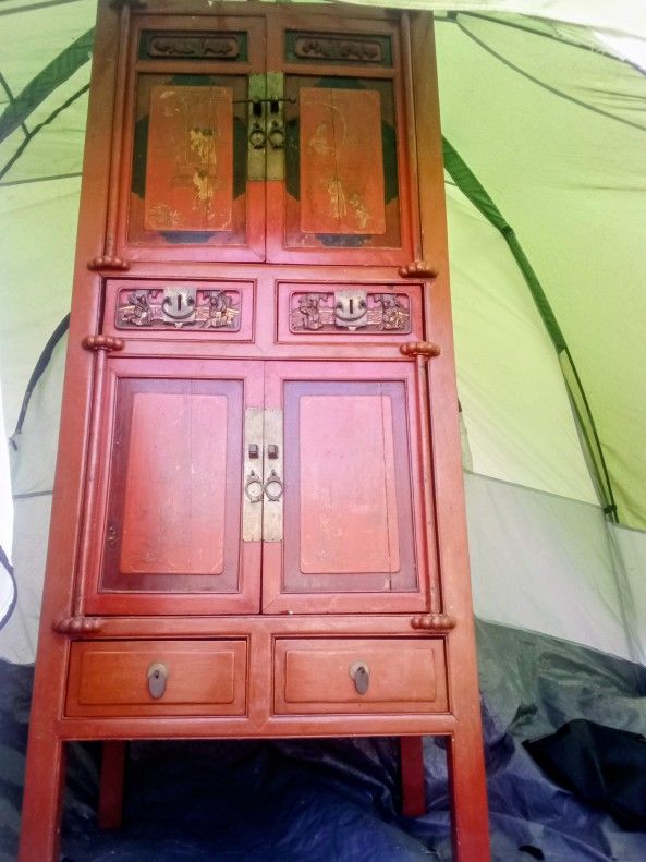 Antique Oriental Hutch/Armoire