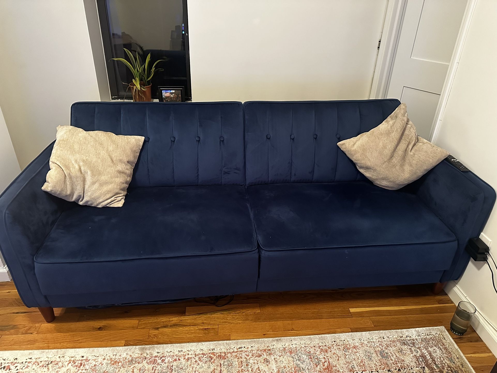 Perdue 81.5" Velvet Square Arm Convertible Sofa