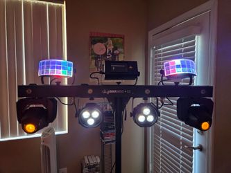 CHAUVET DJ GigBAR Move + ILS 5-in-1 Lighting System with floor remote