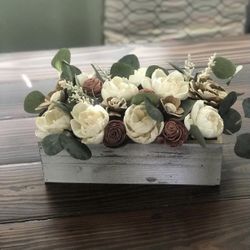 Wood Flowers Centerpieces 