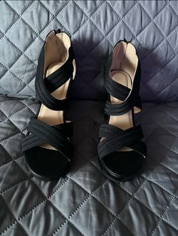 HEELS 👡👡SIZE 7 $20