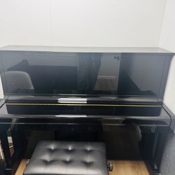 Yamaha MC10A Upright Piano for Sale