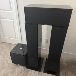 Home Theater Speaker Set Up