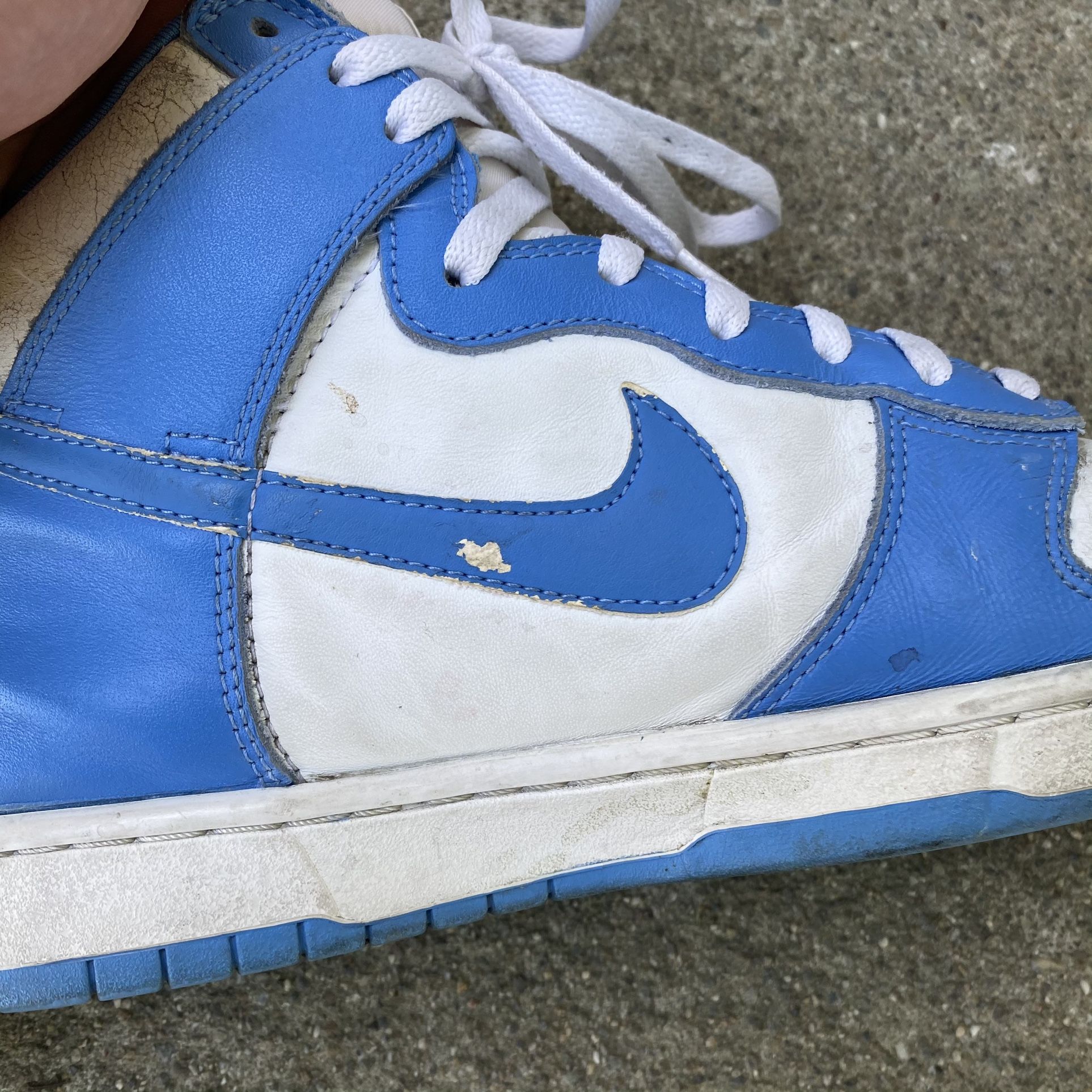 Vintage 1999 UNC Nike Dunk Highs Size 10.5 for Sale in Concord, CA