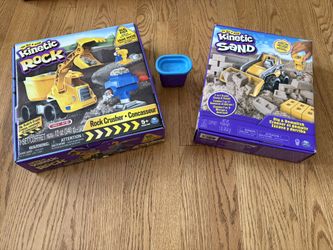 Kinetic Sand and Rocks Kits