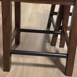 (2) 25” Saddle Cushioned Bar Stools 