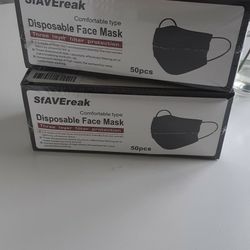 100 Face Masks 