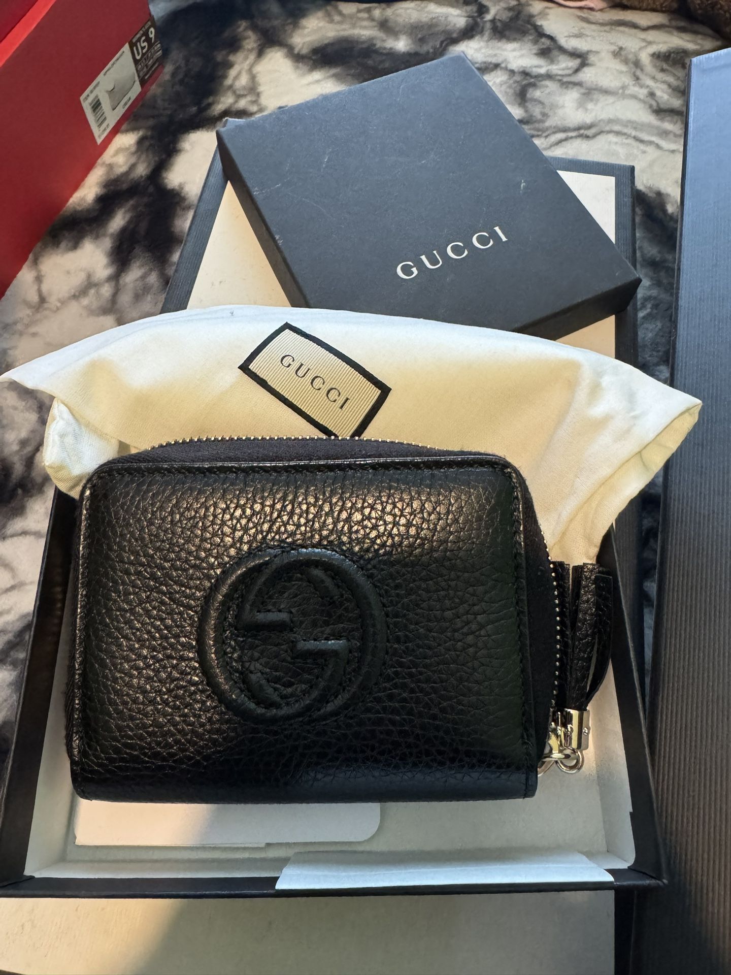 gucci wallet