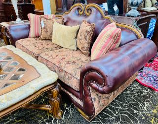 AICO By Michael Amini TUSCANO Sofa