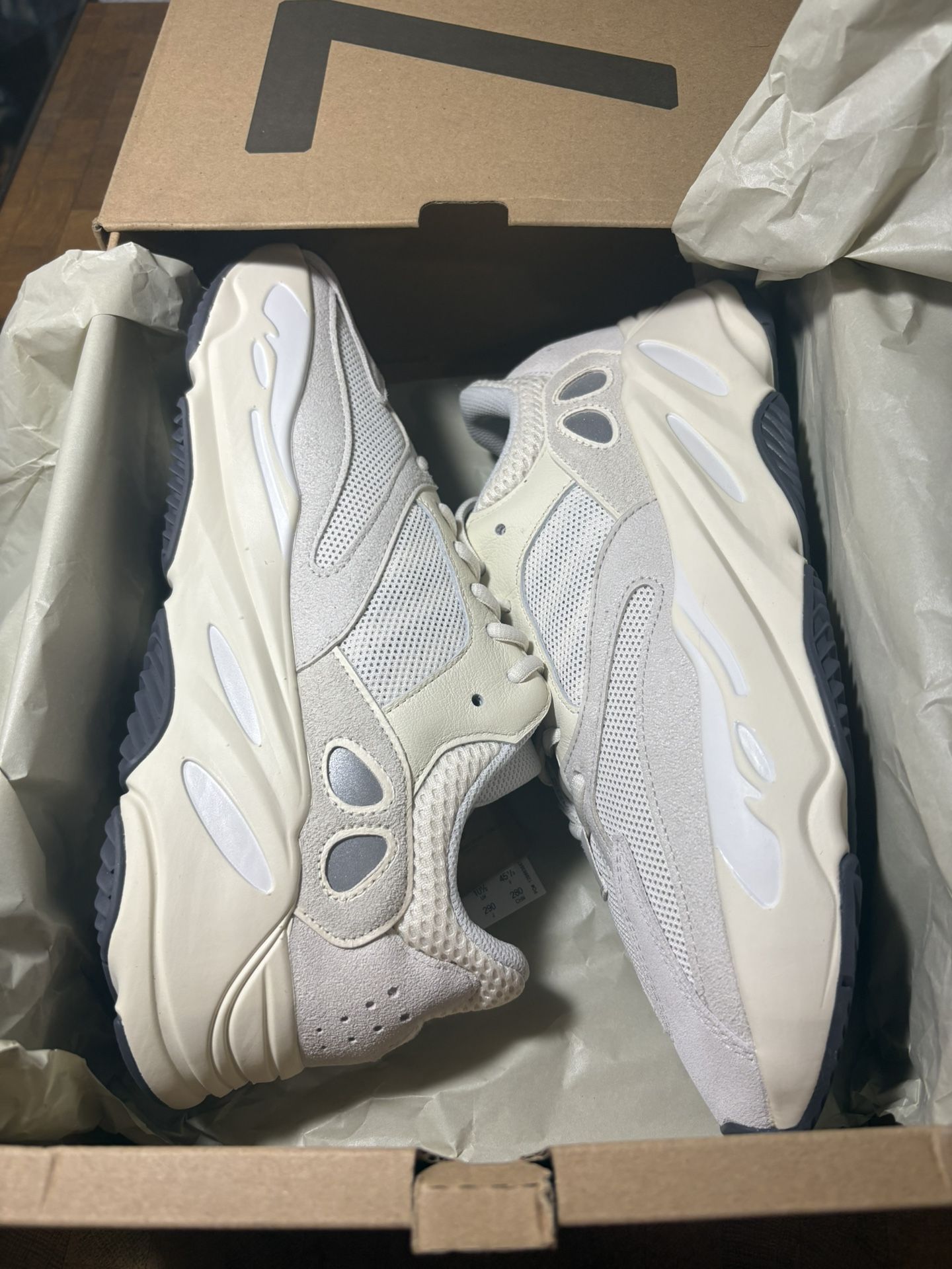 Adidas Yeezy 700 Analog 2019