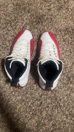 Jordan 12 Cherrys/ Size: 9.5/ used/ with box
