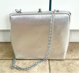 SIMPLE EVENING BAG