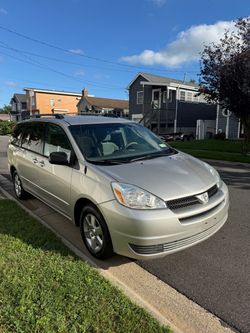 2005 Toyota Sienna