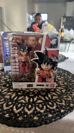S.h. Figuarts dragon ball kid Goku
