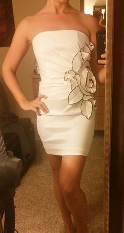 Beautiful dress from Cache size 4