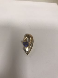 14K ladies yellow gold diamond pendant Made in Italy//We do layaway