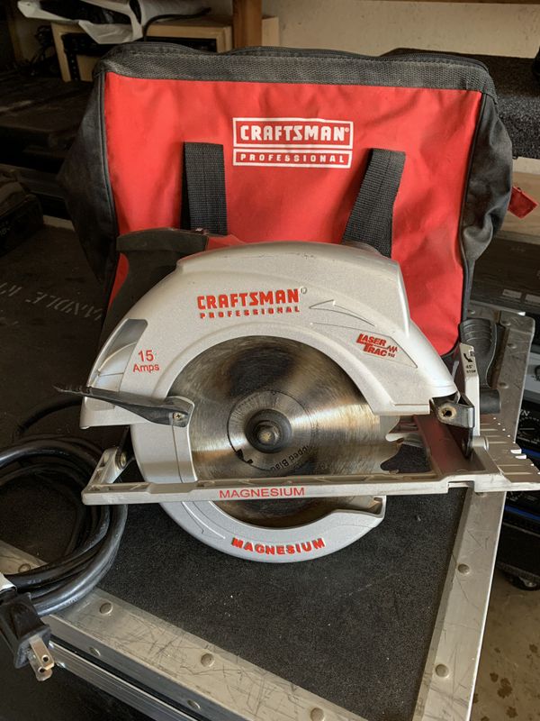 CRAFTSMAN 15 amp Corded 7-1/4" Circular Saw with Laser ...