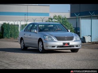 2004 Lexus LS 430